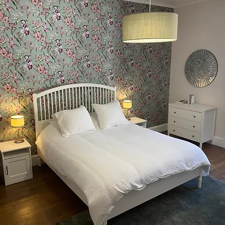 La Petite Chouette Bed & Breakfast 3*