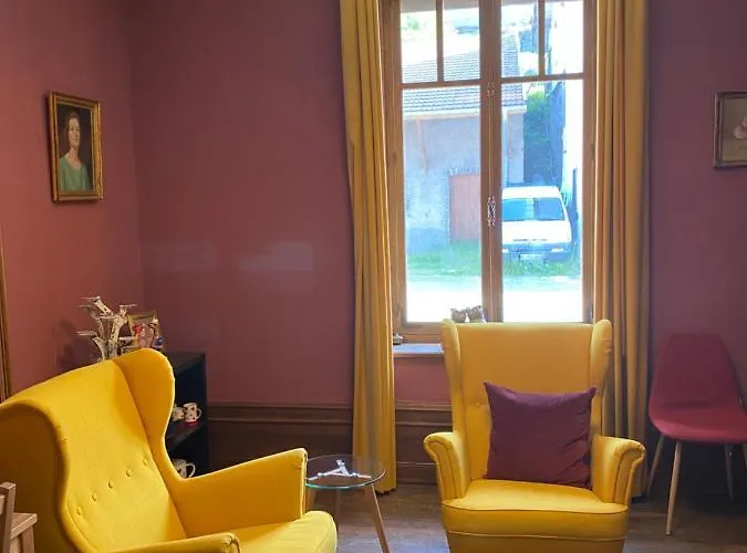 ベッド・アンド・ブレックファスト La Petite Chouette Rochesson